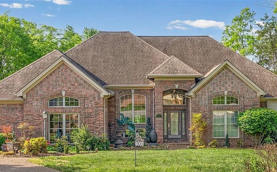 1st image of 4003 Huntington Ct