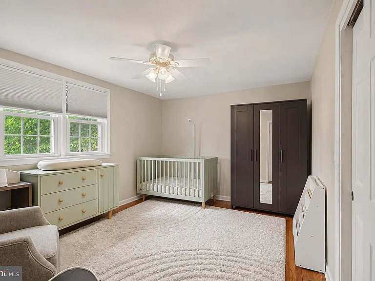 205 E 10th Ave — Photo 13