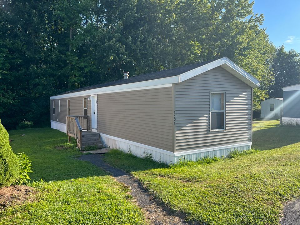 2nd image of 2504 Chancery Ln