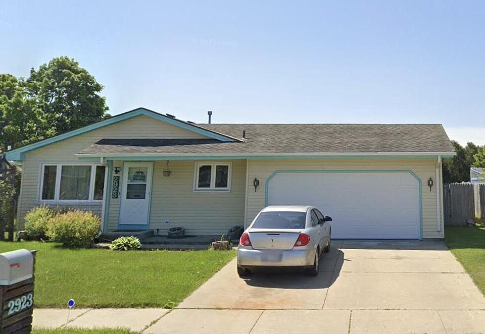 1st image of 2923 Concord DRIVE