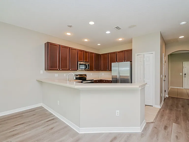 11527 84th Street Cir E #101 — Photo 7