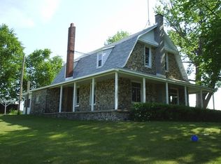 9588 Atwood Rd, Charlevoix, MI 49720