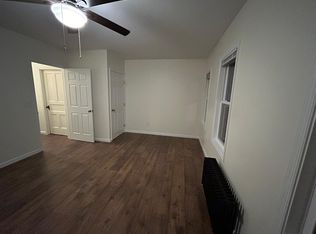 28 E Park St, Nazareth, PA 18064