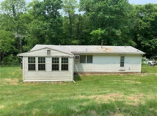 326 Pumpkin Hollow Rd, Georgetown, PA 15043