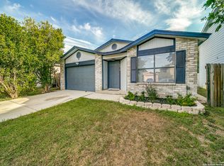 6819 Misty Field Dr, Converse, TX 78109