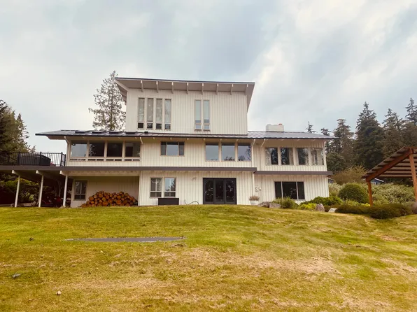 12904 Eagle Dr #B, Burlington, WA 98233