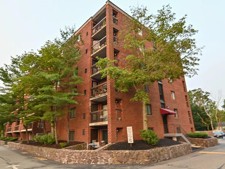 159 Main St #9C — Photo 23