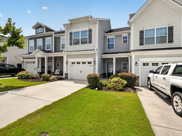 209 Gulley Glen Dr, Garner, NC 27529