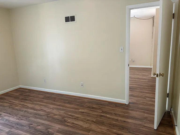 4000 Campbell St #2E — Photo 8
