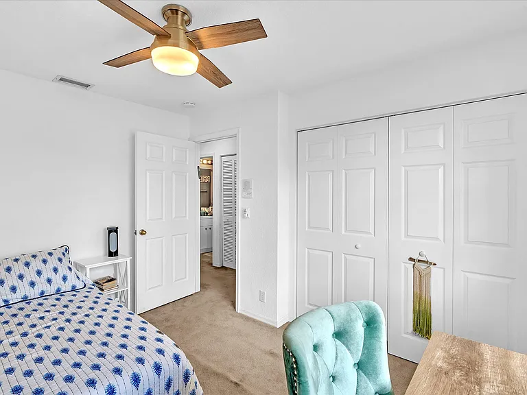 6396 Park Lake Cir — Photo 15