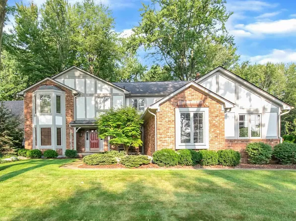 54209 Sherwood Ln, Shelby Township, MI 48315