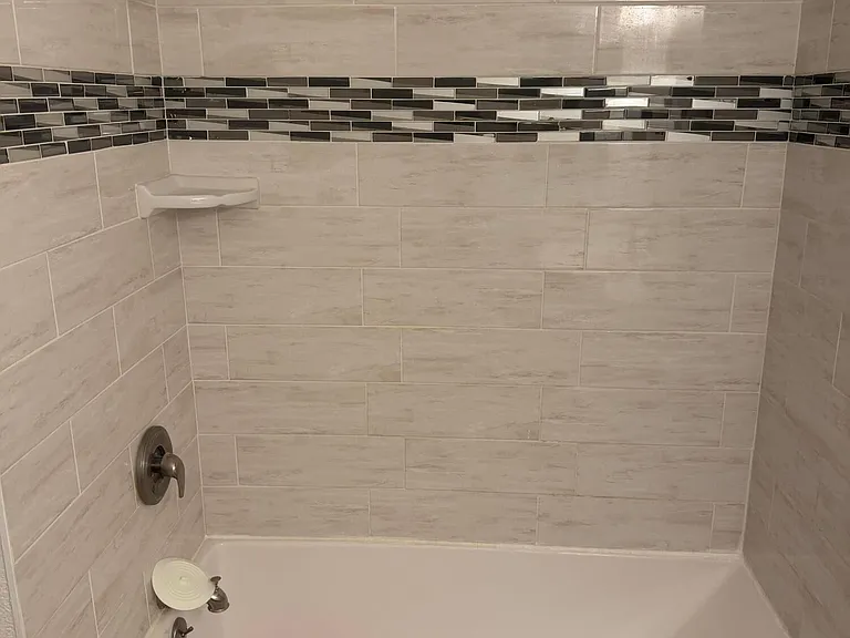 20601 N 33rd Ave — Photo 3