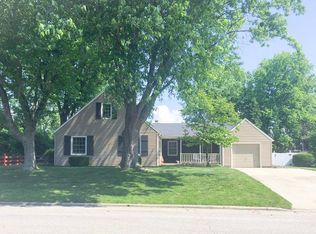 65 E Ridgeway Dr, Dayton, OH 45459