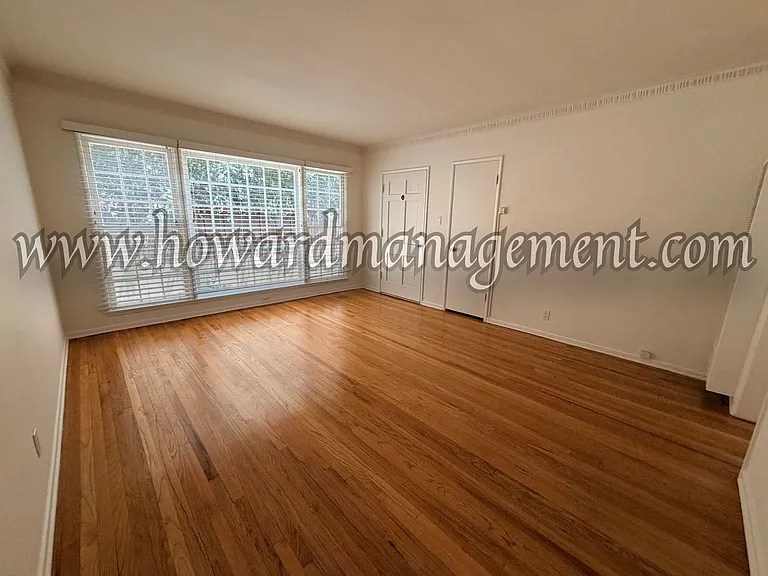 1048 Corning — Photo 1