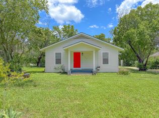1605 N Beaton St, Corsicana, TX 75110