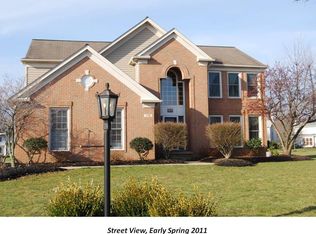 596 Arrowhead Ln, Northfield, OH
