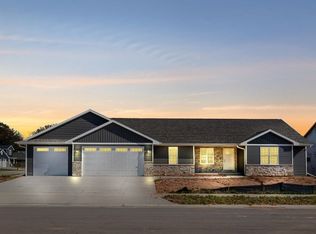 N8786 Connor Cir, Menasha, WI 54952
