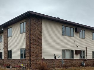 Pheasant Run Apartments, Madelia, MN 56062