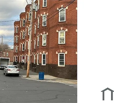 63 Jackson St — Photo 1