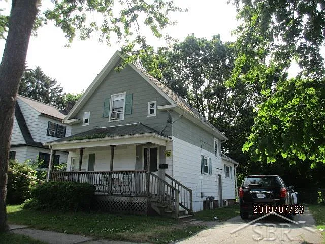 710 S Mason St photo 1