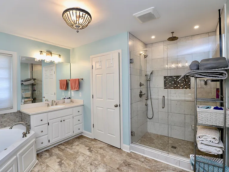 595 Saint Augustine Dr — Photo 88