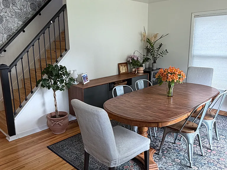 2807 Virginia Ave S — Photo 2