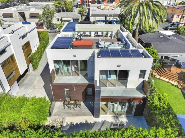 706 Sapphire St, San Diego, CA 92109