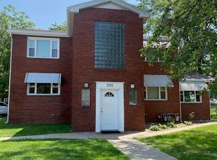 325 5th St #C, Wood River, IL 62095