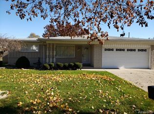 37010 Mariano Dr, Sterling Heights, MI 48312