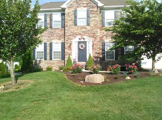 8511 Harper Dr, Waynesboro, PA