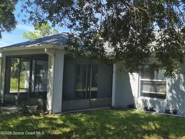 100 Bellbrook St SE, Palm Bay, FL 32909