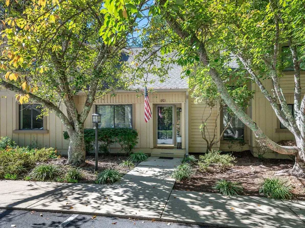 125 Harbor Lights Dr, Salem, SC 29676