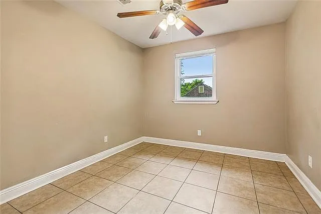 817 Egania St — Photo 12