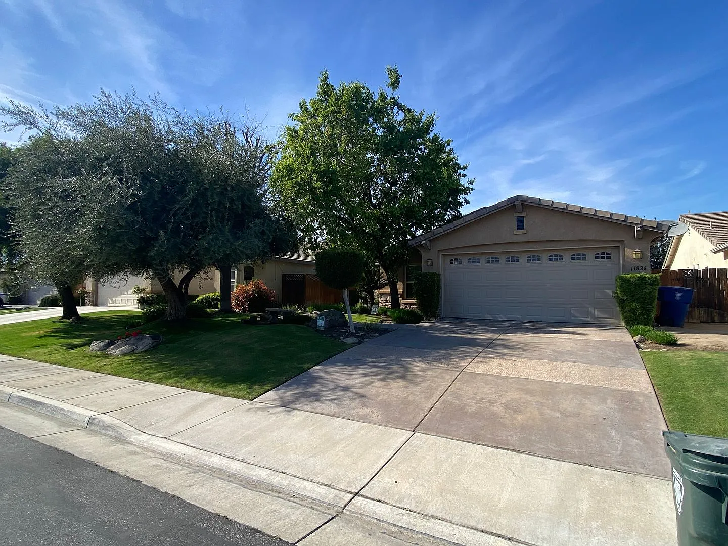Gated Community of Grand Island in Seven Oaks 2 BD 2 BA Gorgeous House — Photo 4