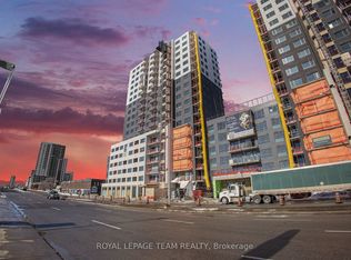 1655 Carling Ave #B608, Ottawa, ON K2A 1C4