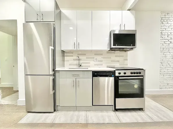 1975 Adam Clayton Powell Boulevard image 1 of 9