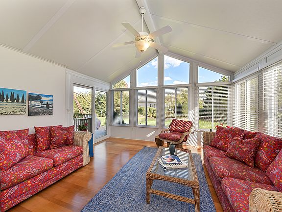 Sunroom with AC