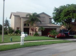 5723 SW 57th Pl, Davie, FL 33314