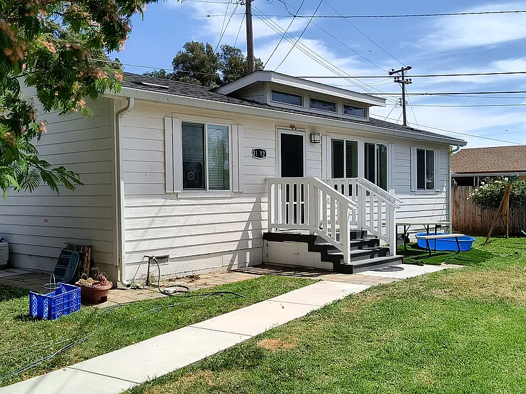 1121 Moraes Ct — Photo 6