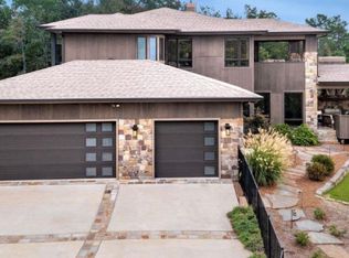 1215 Golden Pond Dr, Little Rock, AR 72223