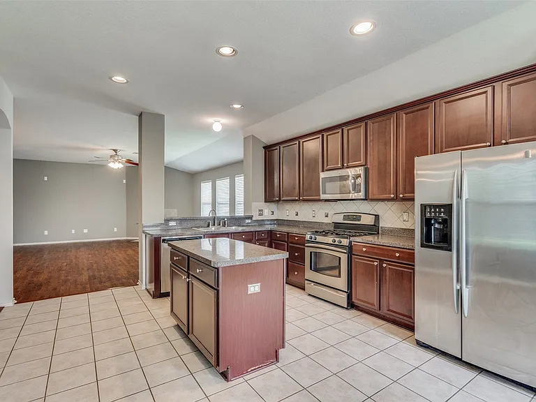 3000 Bryce Dr — Photo 6