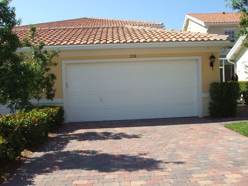 2 Car Garage