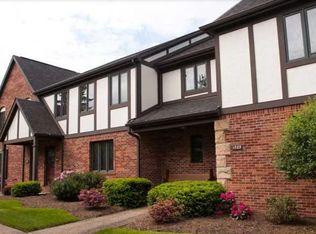 1585 Stone Mansion Dr, Sewickley, PA 15143