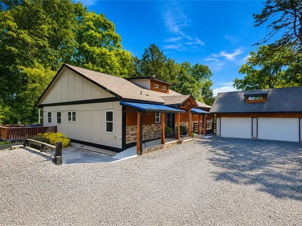 200 McClure Dr, Cumming, GA 30028
