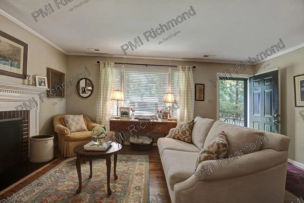 3 bed, 2.0 bath, 1470 sqft, $2,545 — Photo 2