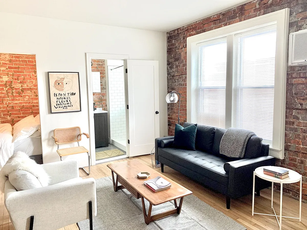 The Charlotte Apts — Photo 3