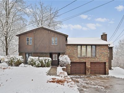 154 N Jamestown Rd, Coraopolis, PA, 15108