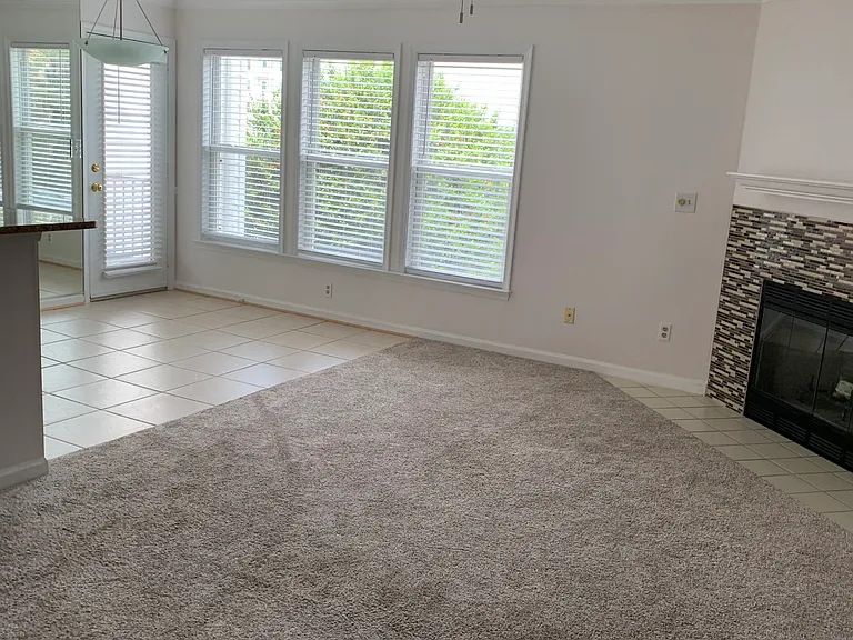 2253 Estuary Ct — Photo 2
