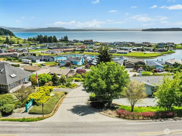 1823 Polnell Road, Oak Harbor, WA 98277