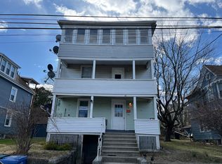 101 Riverview Ave FLOOR 3, New London, CT 06320